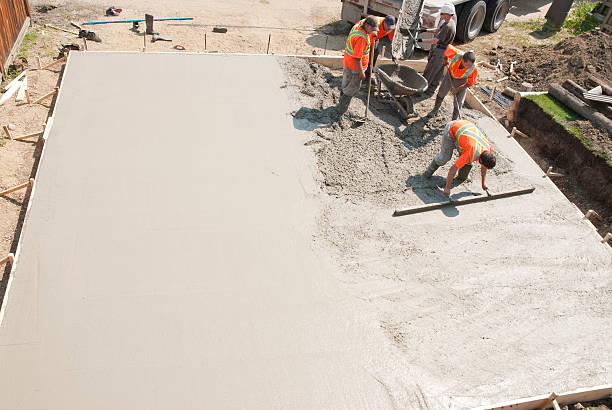 Best Best Concrete Contractor  in Roslyn, NY